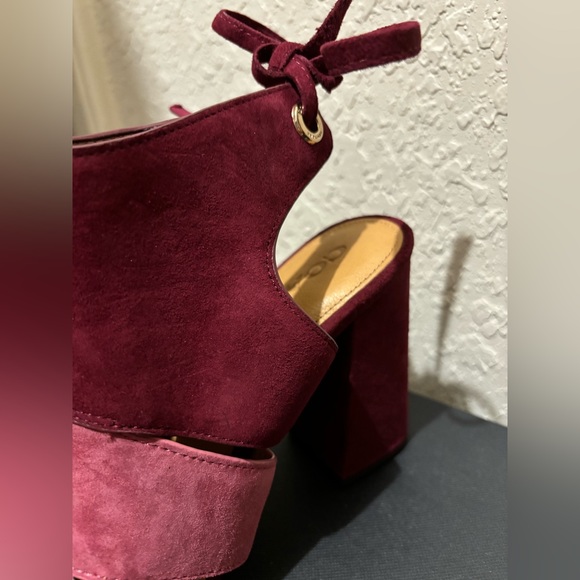 Coach - Minetta Color Block Suede Heel Pink and Burgundy - Picture 2 of 12